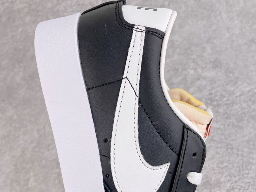 Nike Blazer Low 77 Black White DA6364-001