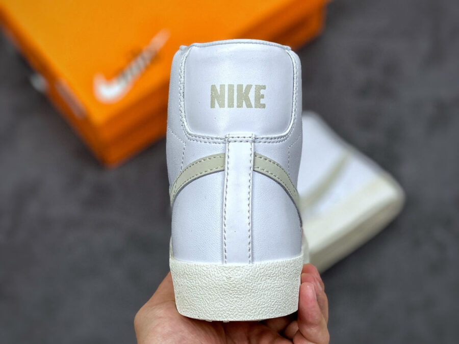 Nike Blazer Mid 77 Vintage White BQ6806-106