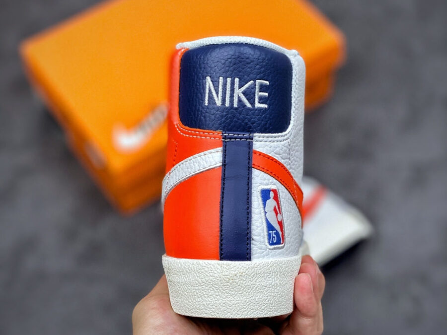 Nike Blazer Mid 77 Emb X Nba Knicks DD8025-100